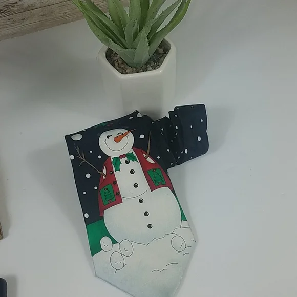SpecialTies, Christmas Snowman Tie - Picture 2 of 3